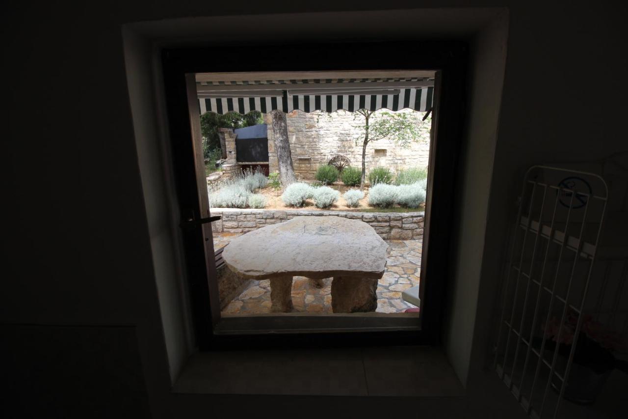 Вилла Stone House Skrivena Pridraga Экстерьер фото
