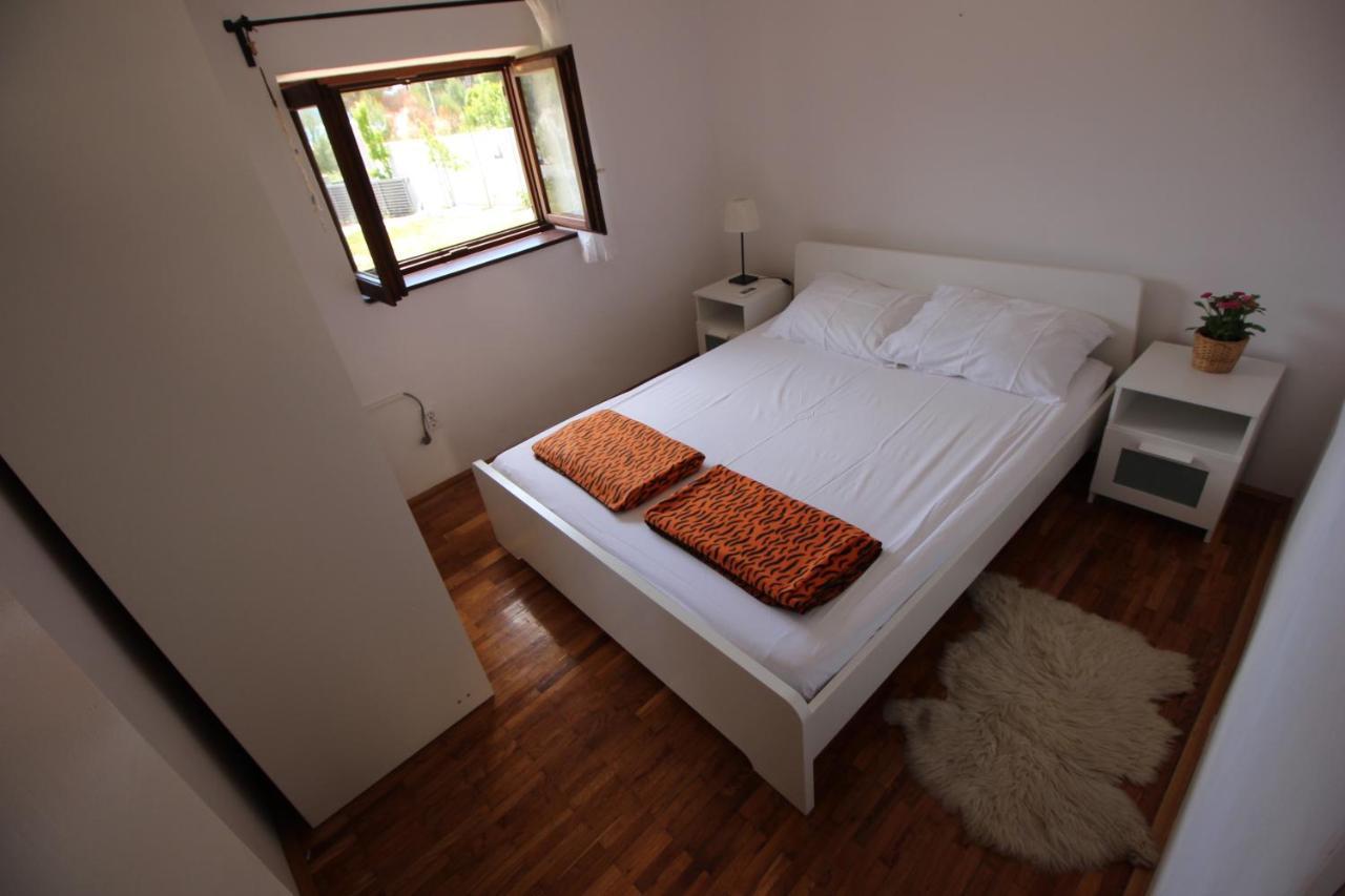 Вилла Stone House Skrivena Pridraga Экстерьер фото